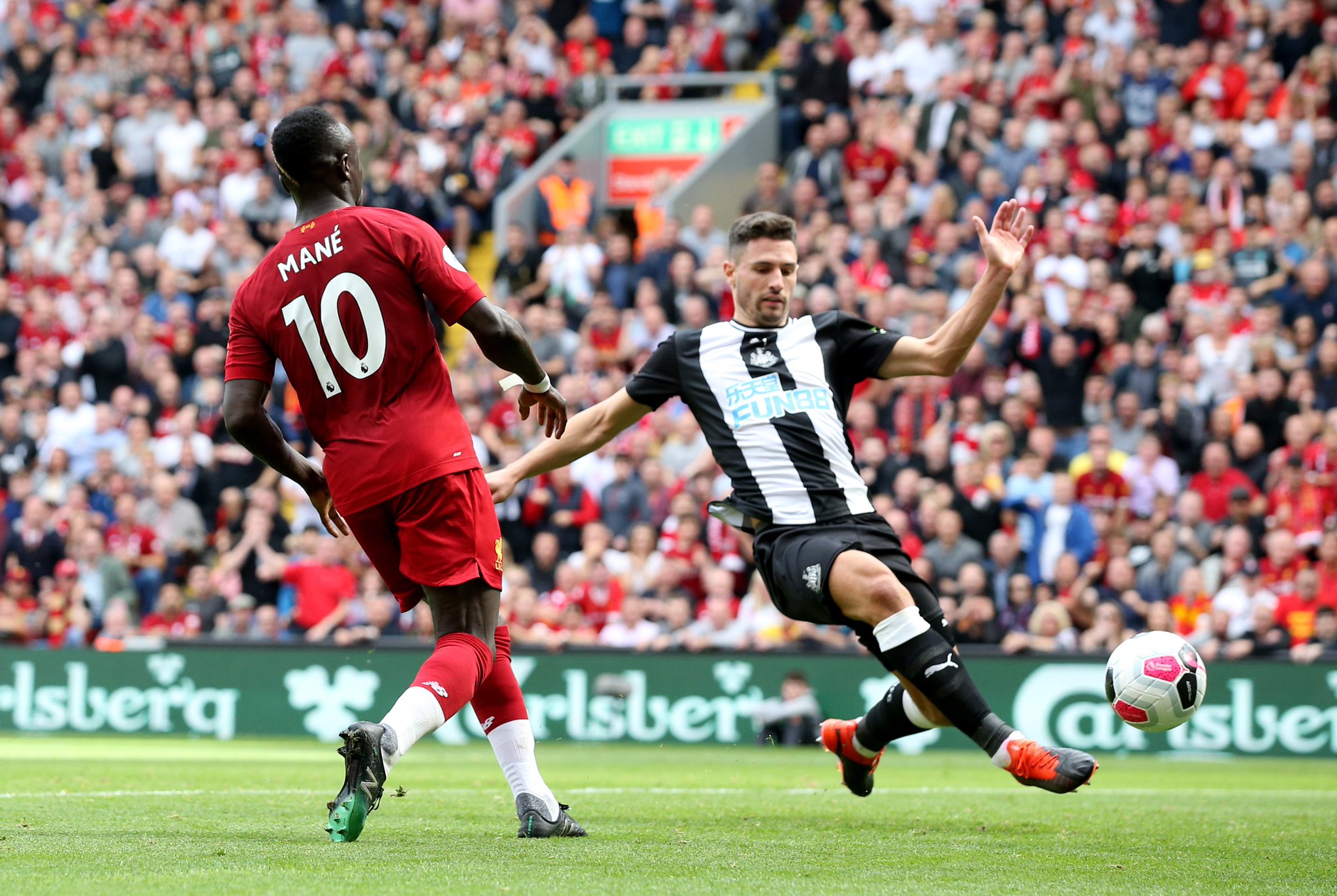 球迷寻找与 球迷寻找与